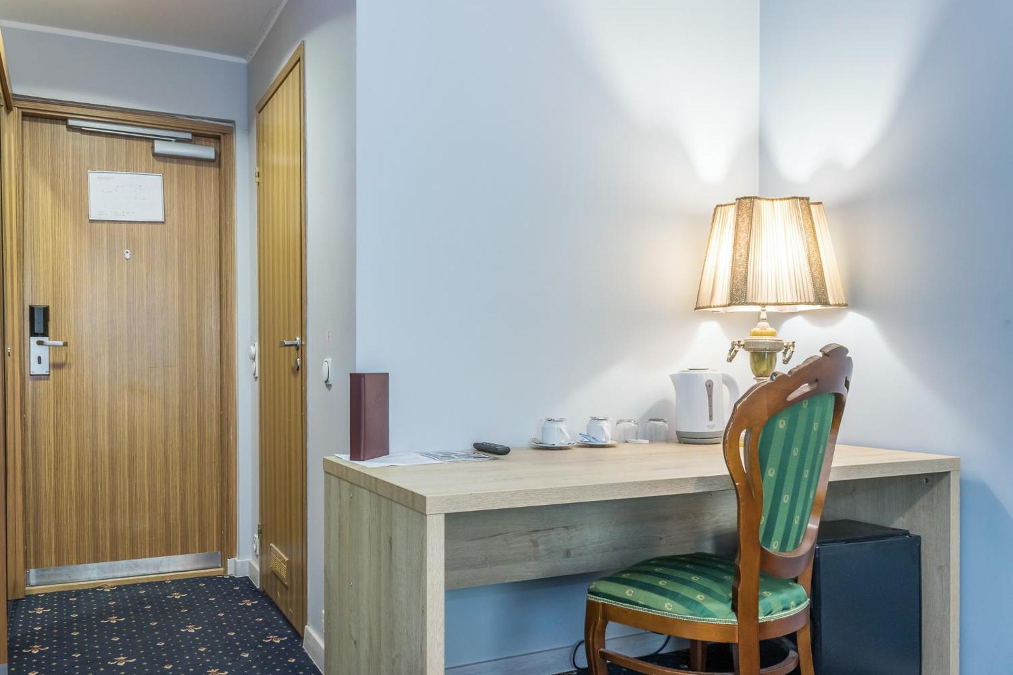 Bern Boutique By Rikas Hotels Талин Екстериор снимка